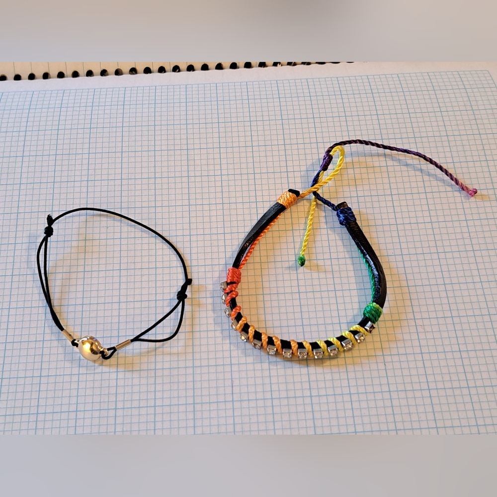 Lot Of 2 Bracelets- Rainbow Cord Bracelet with Gold Circle On Stretchy Black - Picture 3 of 6